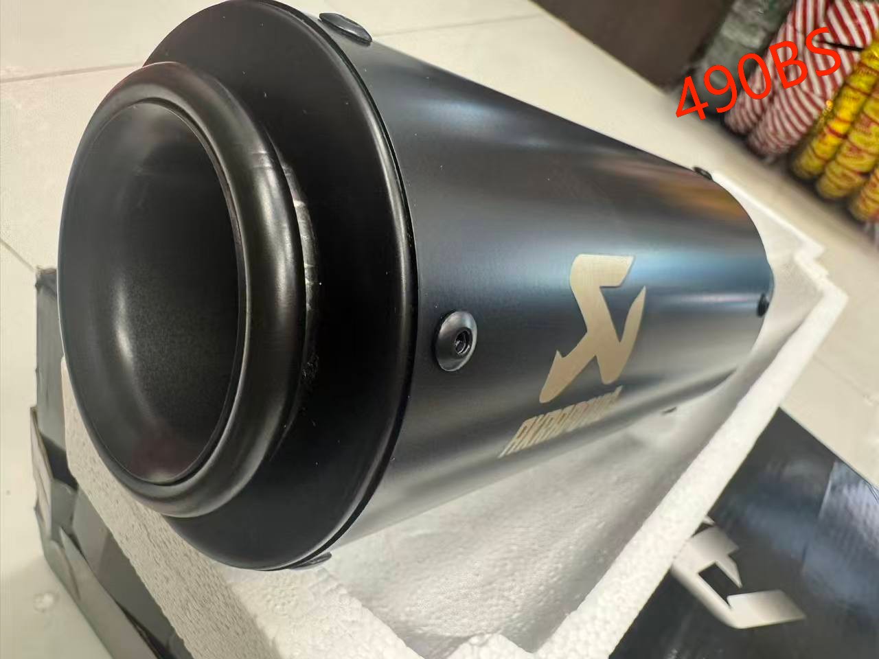 Escape de motocicleta D03