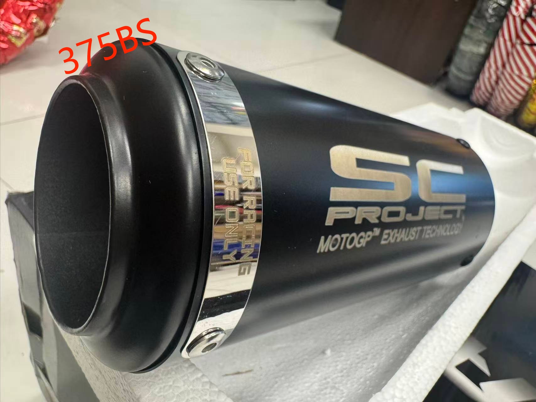 Escape de motocicleta M03