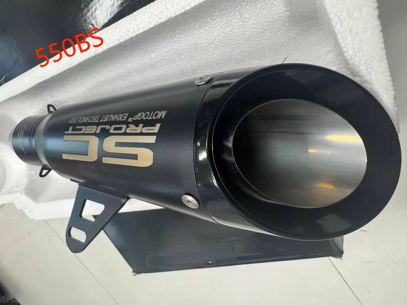 Escape de motocicleta M16