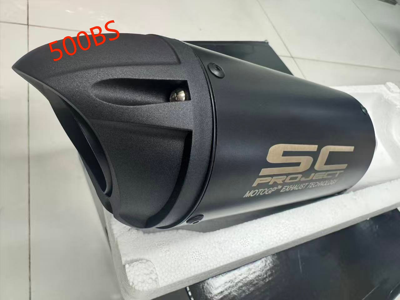 Escape de motocicleta M88